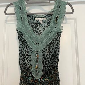 American Rag Cie Leopard Print Ruffle Sleeveless Blouse. Size XS EUC